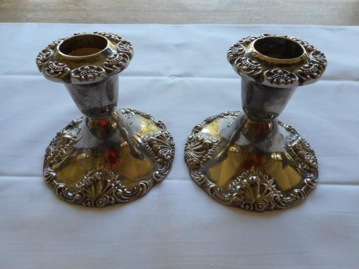 Set of 2 vintage Baroque silver plate Godinger candlesticks https://ctbids.com/#!/description/share/133125