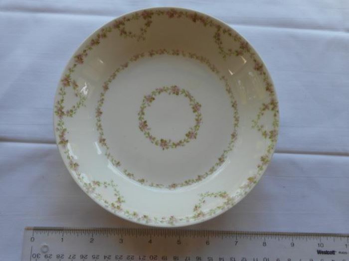 Vintage Limoge France Wm Guerin & Co. Floral design 7 1/2" plate https://ctbids.com/#!/description/share/132634