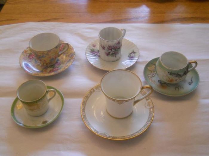 Lot of 5 sets of Vintage Asian demitasse cups and saucers   https://ctbids.com/#!/description/share/132440