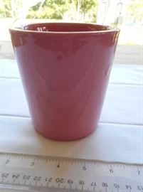 Haeger pink planter 4 3/4" tall https://ctbids.com/#!/description/share/132639