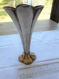 Vintage Sheffield Silver Co./Reed & Barton silver plate vase 7 1/2" https://ctbids.com/#!/description/share/133142