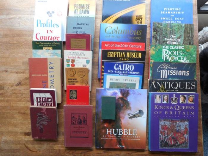 Large lot of 27 mostly vintage nonfiction books https://ctbids.com/#!/description/share/133747