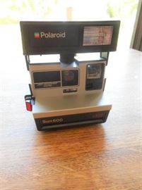 Polariod Sun 600 LMS camera https://ctbids.com/#!/description/share/133024