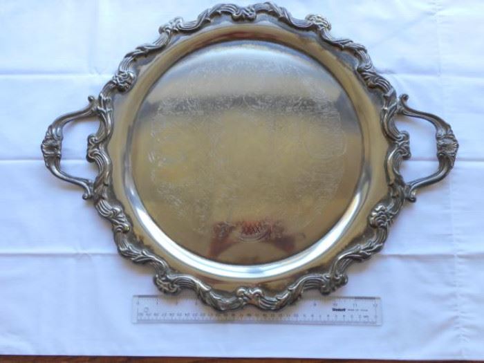 Vintage International Silver Co. silver plate platter with handles https://ctbids.com/#!/description/share/132547