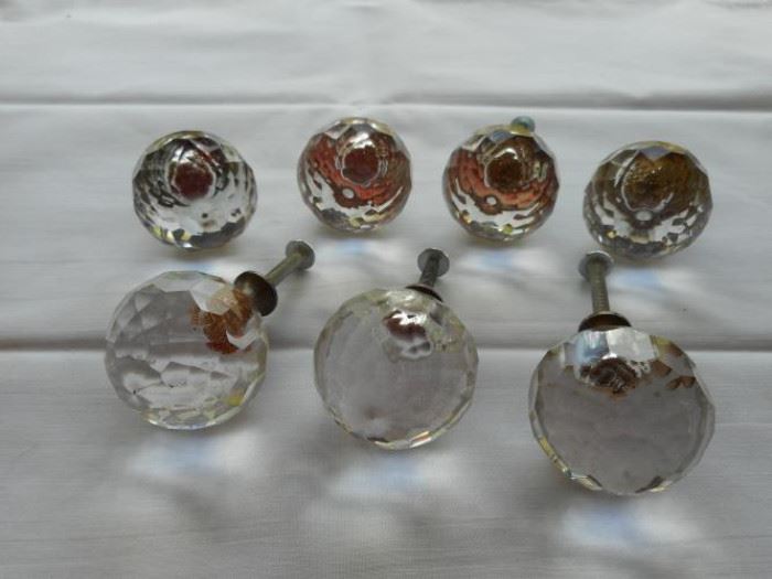 Lot of 7 vintage glass ball drawer pulls https://ctbids.com/#!/description/share/133050