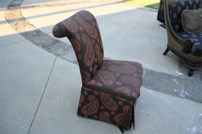 139. Single Upholstered Side Chair