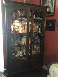 The Lead Display Cabinet showing the doors