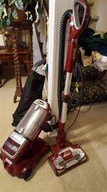 Shark Powered Lift-Away DLX works