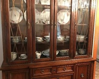 Vintage formal dining group by Thomasville—china cabinet, buffet, server, table and 6 chairs.