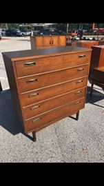 Simple mid century chest