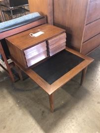 martinsville end table