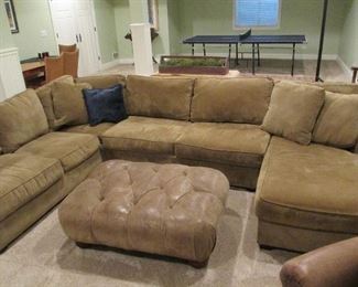 SOFA SECTIONAL