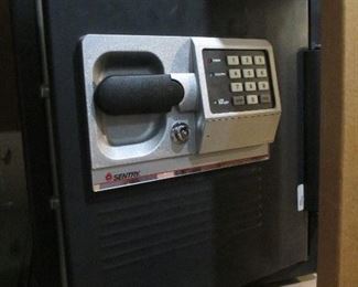 SENTRY SAFE