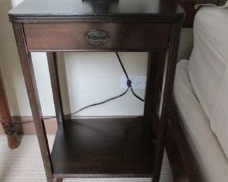 SINGLE DRAWER NIGHTSTAND WITH LOWER SHELF