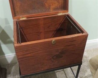 WOODEN CHEST ON MENTAL FRAME