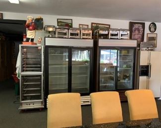 1 Commercial refrigerator for sale. Pre-sale available. Please text a best offer to 847-772-0404.