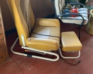 Early massage chair