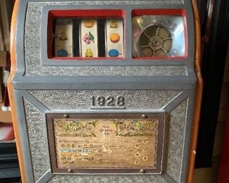 Vintage 1928 Pace Slot Machine.