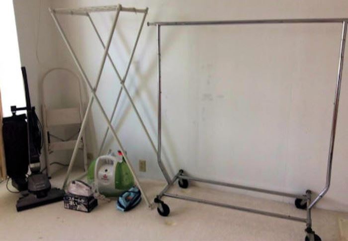 WWT004 Clothes Rack, Steamer & More