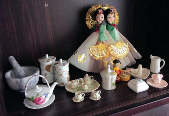 WWT012 Gorgeous Porcelain Collectibles