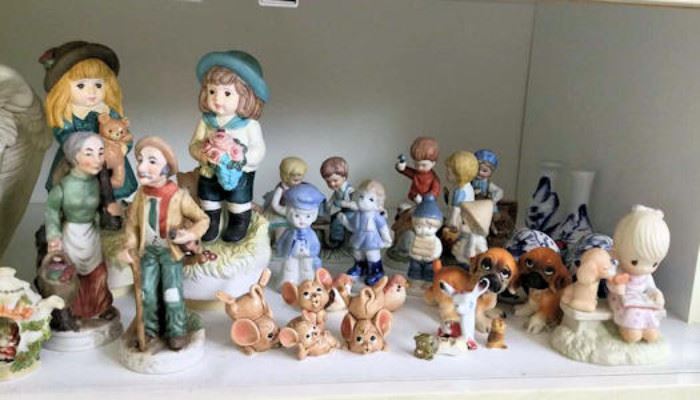 WWT016 Vintage Collectible Figurines