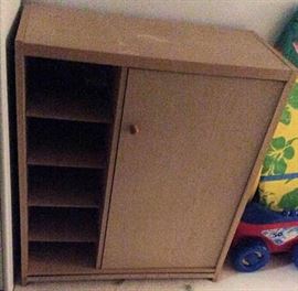 WWT018 Brown Pressed Wood Shoe Cabinet