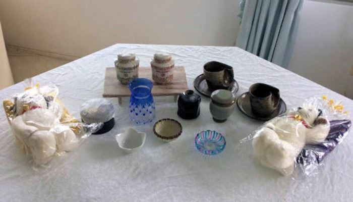 WWT034 Ceramics, Glassware and More