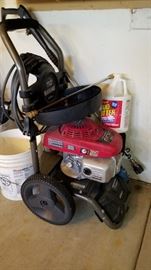Pressure washer