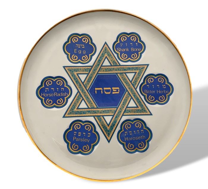 Traditional Seder Passover Plate.  In very good condition.  Measures 12 ½ inches. BUY IT NOW FOR $25. TEXT PATTY AT 847-772-0404 TO COMPLETE THE TRANSACTION. 
