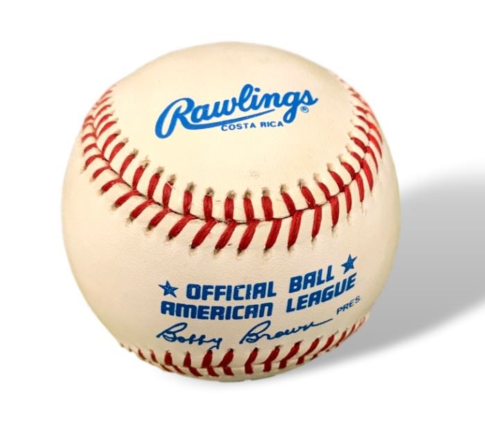 Collectible Baseball. In very good condition. 