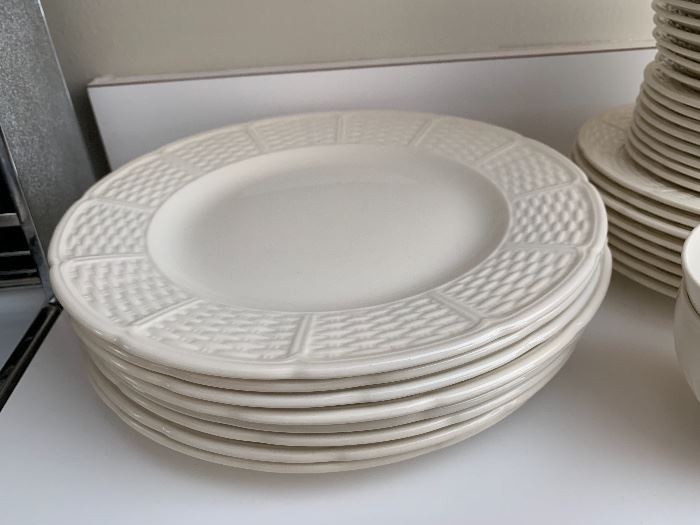 Wedgwood Willow Weave set