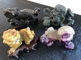 Foo Dog Lot #17 https://ctbids.com/#!/description/share/134597