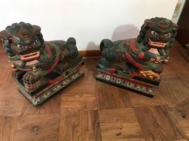 Foo Dogs Lot #9 https://ctbids.com/#!/description/share/134396