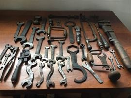 Antique & Vintage Tools https://ctbids.com/#!/description/share/134280