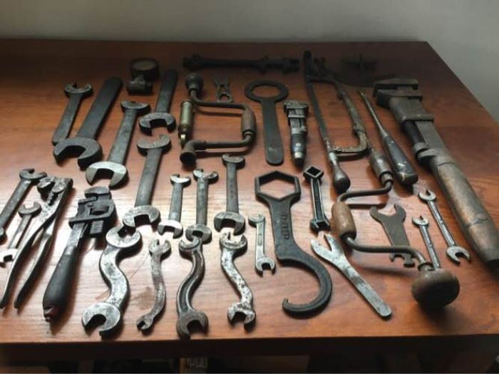 Antique & Vintage Tools https://ctbids.com/#!/description/share/134280