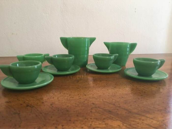 Tiny Green Tea Set https://ctbids.com/#!/description/share/134266