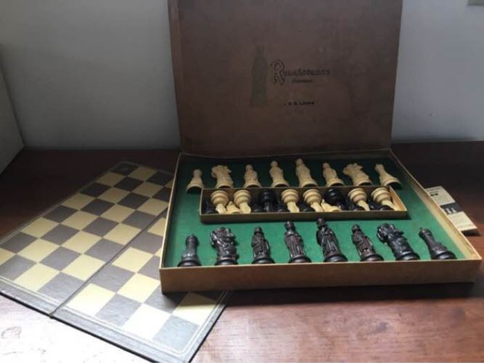  Vintage Renaissance E.S. Lowe Chess Set https://ctbids.com/#!/description/share/134170