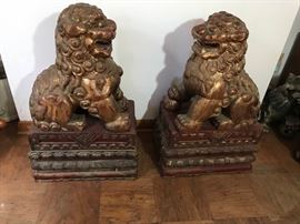 Foo Dog Lot #22 https://ctbids.com/#!/description/share/134622