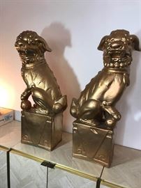 Foo Dog Lot #23 https://ctbids.com/#!/description/share/134620