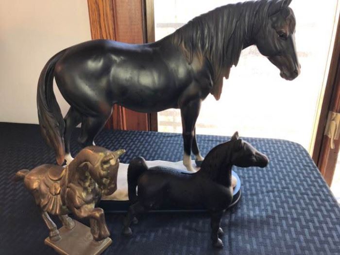 Horse Collection https://ctbids.com/#!/description/share/135174