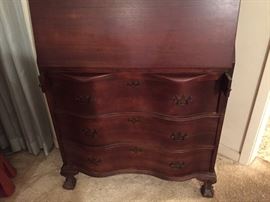 Duncan Phyfe Secretary/Hutch Mahogany