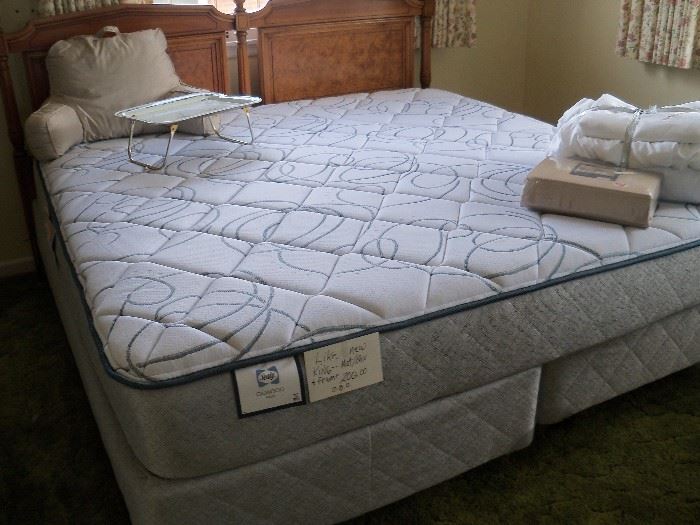 Brand new King size Matt and Box