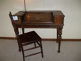 ladies desk and chair