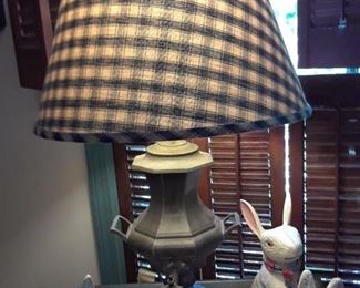 Pewter urn made into lamp; metal bunnies