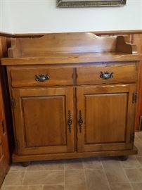 Maple Dry Sink  40" Wide, 20" Deep, 42" High, HEAVY SOLID WOOD !