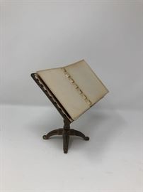 vintage picture stand