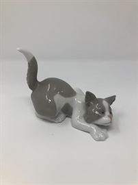 lladro cat