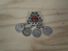 coin broach 