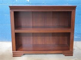 wood bookshelf 