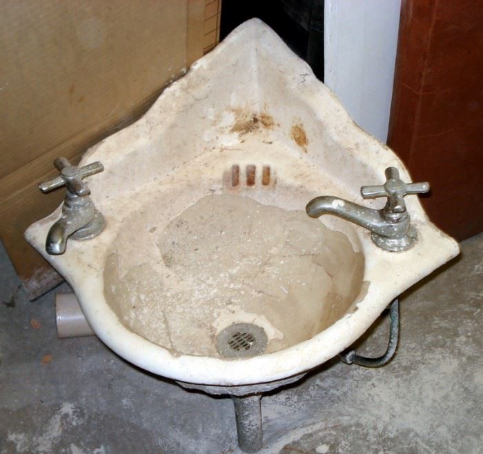 Vintage Corner Sink